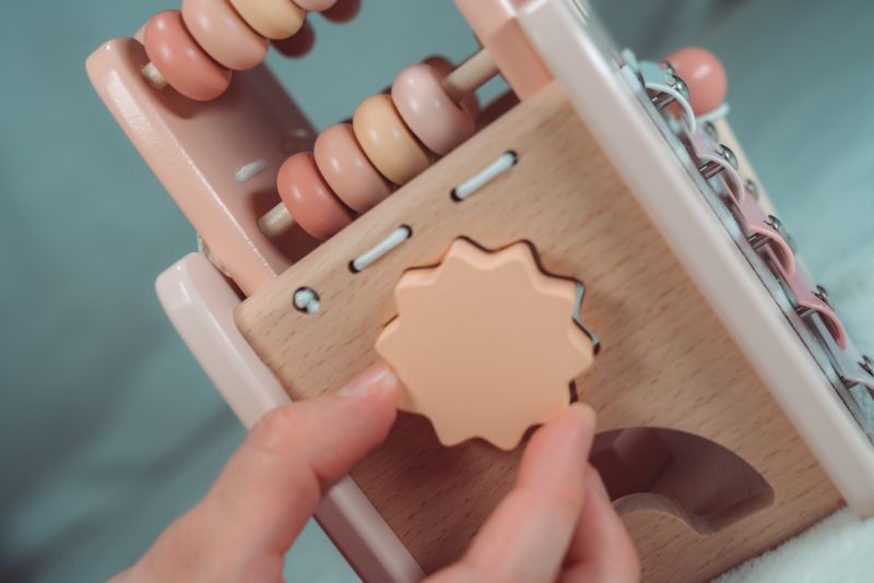 Holz-Spielzeug Schloss-Spielcenter für Kinder, kreatives pädagogisches Spiel