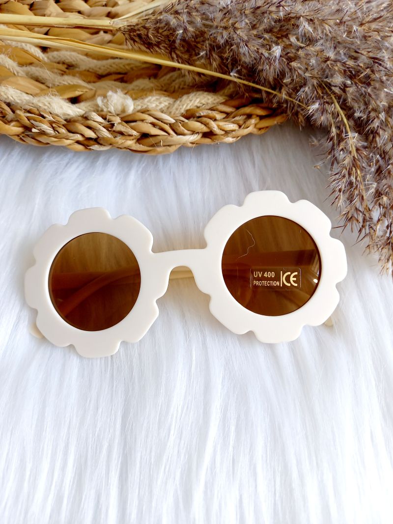 Weiße Kinder-Sonnenbrille mit UV400-Schutz in Blütenform, CE-zertifiziert, aus Kunststoff, ideal für Kleinkinder ab 1 Jahr
